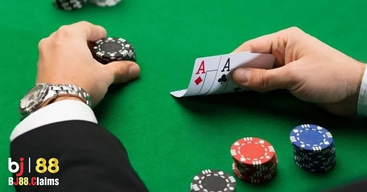 Mẹo Đánh Bài Xì Tố 5 Cây Hiệu Quả: Cách Tối Ưu Cơ Hội Thắng 3 Chọn thời điểm cược thông minh